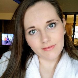 Meet your Posher, Lenuţa